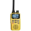 VHF professionnelle portable RT440 6W ultra compacte, étanche 6 W IPX7 avec ATIS, 56 canaux et batterie 3000 mAh par Navicom VHF professionnelle portable RT440 6W ultra compacte, étanche 6 W IPX7 avec ATIS, 56 canaux et batterie 3000 mAh par Navicom