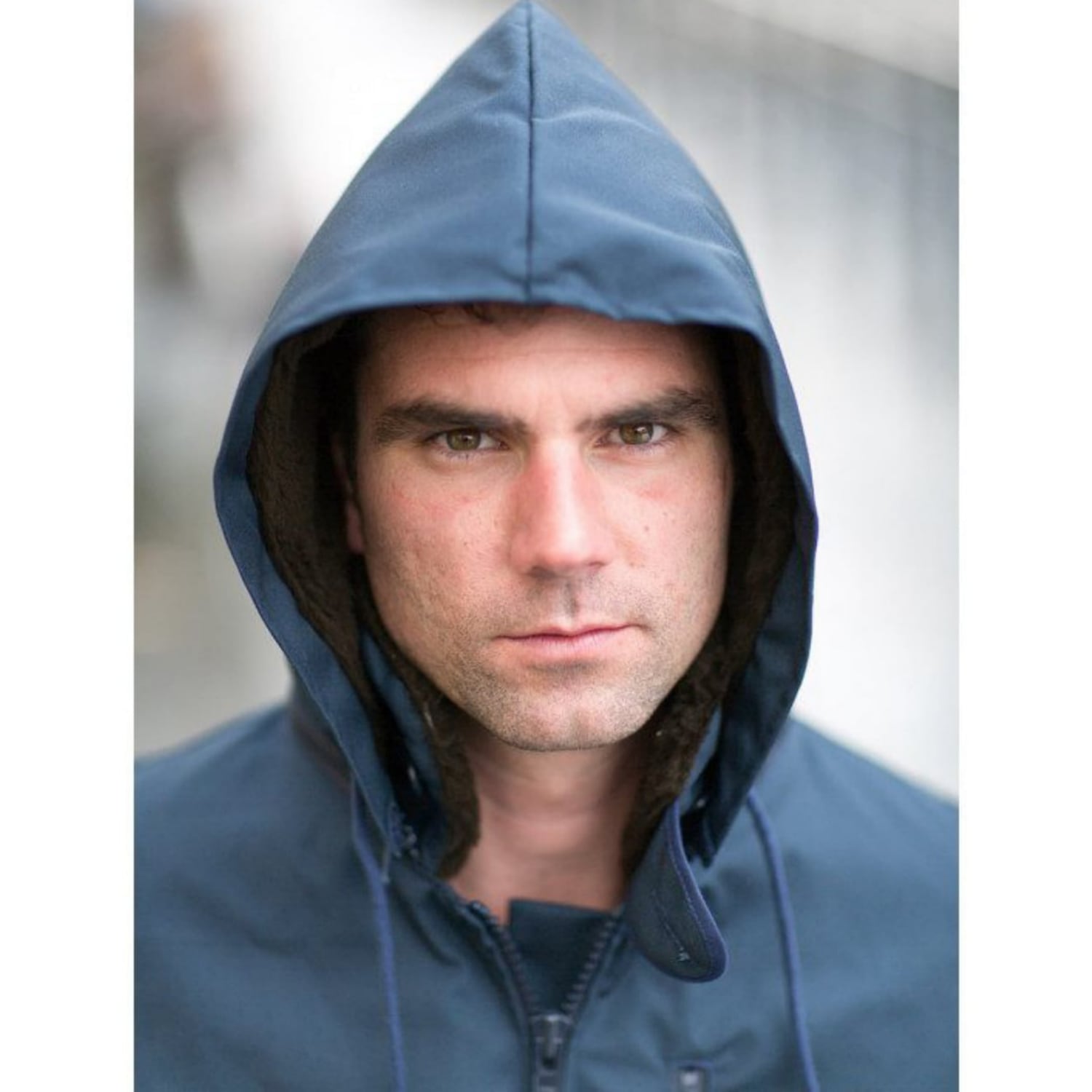 Vue capuche portée